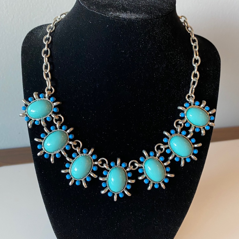 BaubleBar Statement Necklace.